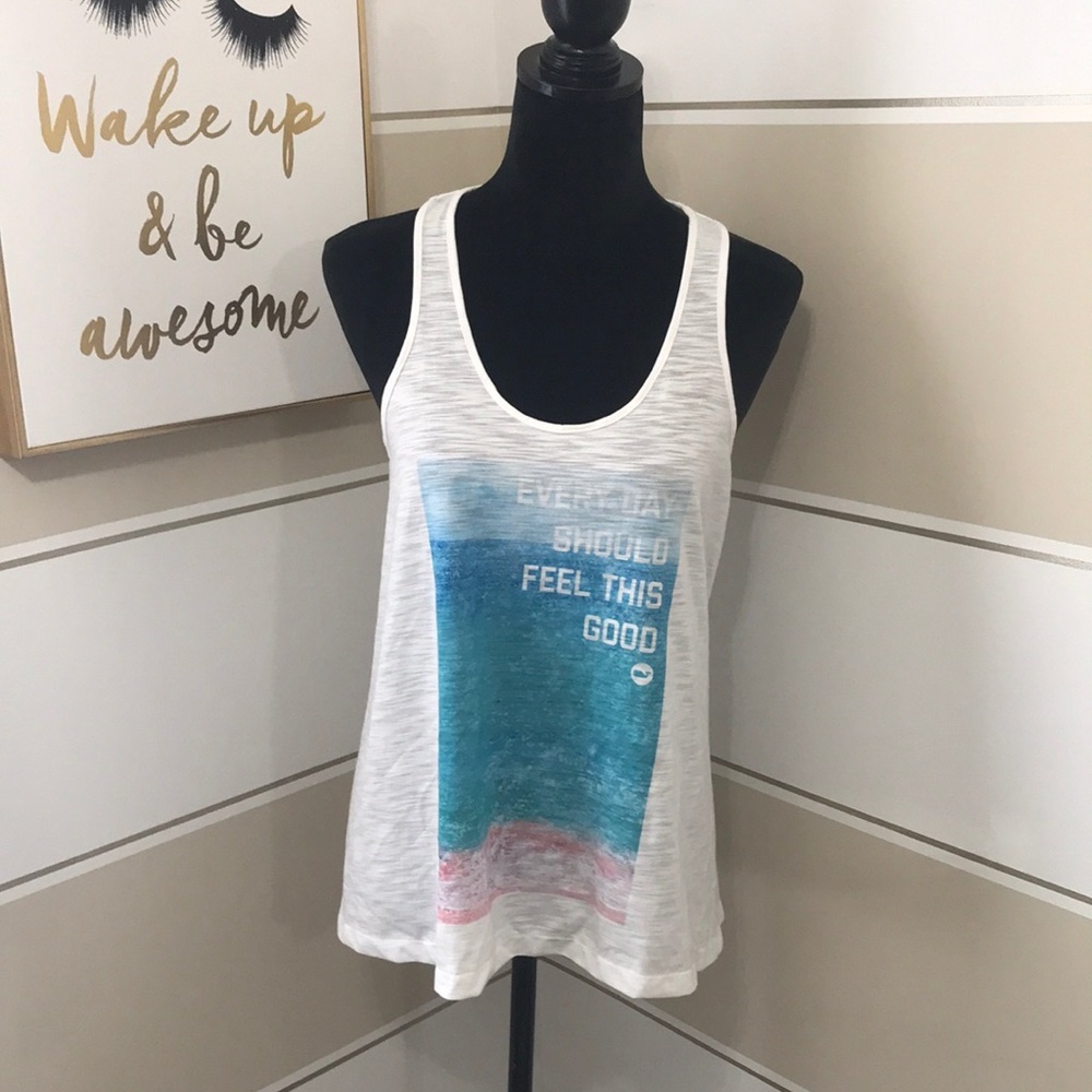 💙🌟Vineyard Vines tank🌟💙